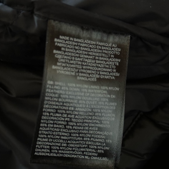 The North Face Nuptse Jacket - Picture 4 of 10